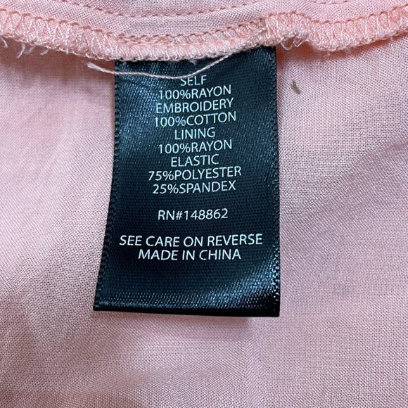 Torrid Smocked Babydoll Top Blouse Voile Eyelet Peach Size 2/2X - Picture 10 of 12